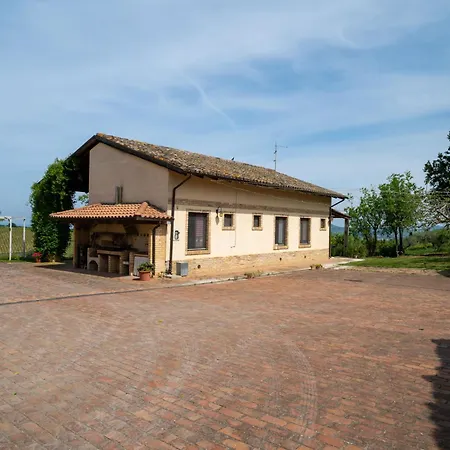 Grappolo Rosso By Interhome Citta Sant'Angelo