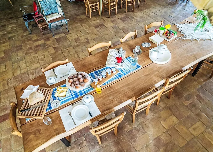 Grappolo Rosso By Interhome