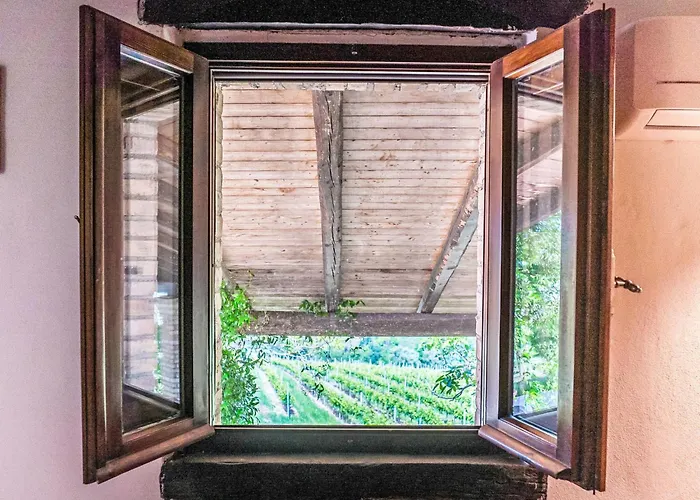 Grappolo Rosso By Interhome * Citta Sant'Angelo